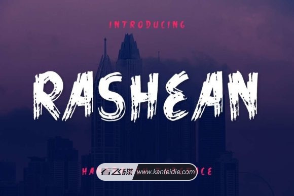 Rashean字体是一种现代的手绘字体。它具有优雅,时尚的外观。就像用一把刷子在墙上刷出来的效果,有着逼真的镂空纹理,服装印花,专辑封面,标志,品牌设计,杂志,社交媒体和广告设计的理想字体,同样也适用于其他设计项目。